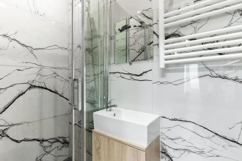 Montmartre/tretaigne : Cosy Studio 2p Apartment